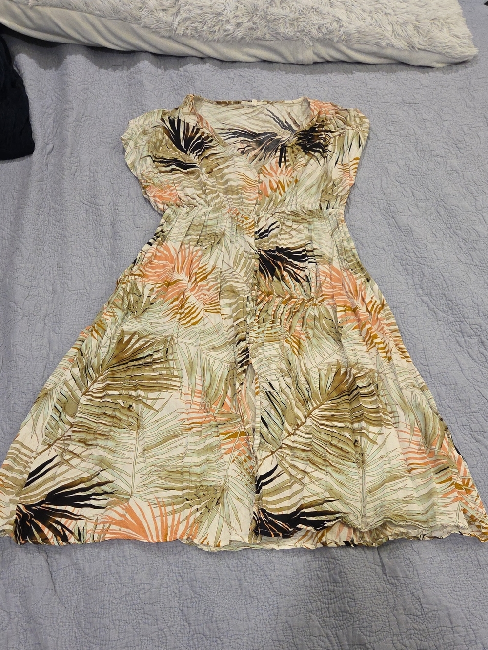 Label Of Love Button Down Tropical Midi Dress in Peach, Olive & White Size M